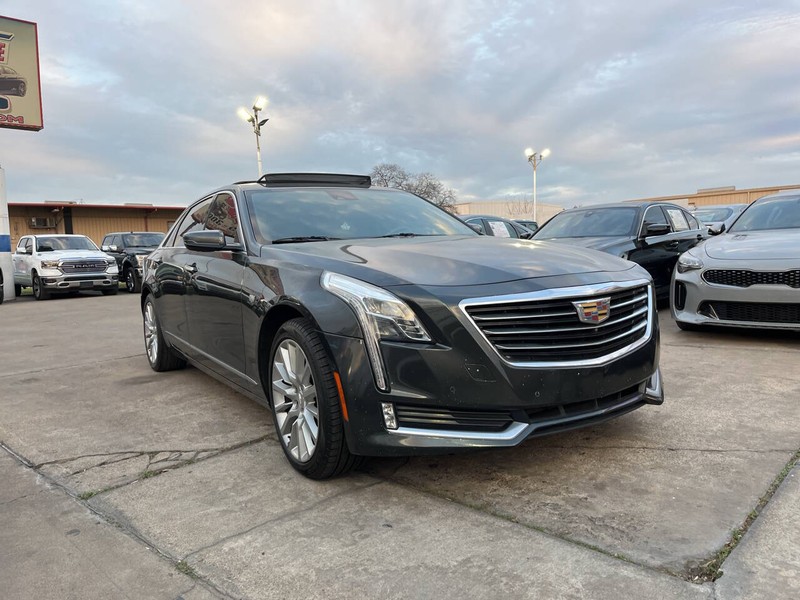 Cadillac CT6 Sedan Vehicle Image 06