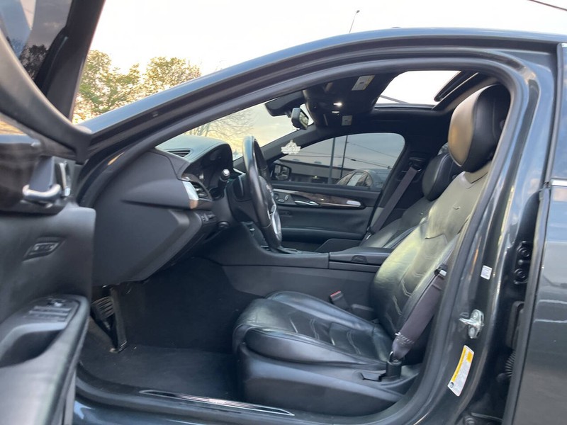 Cadillac CT6 Sedan Vehicle Image 07