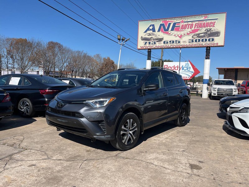 Toyota RAV4 Vehicle Image 02