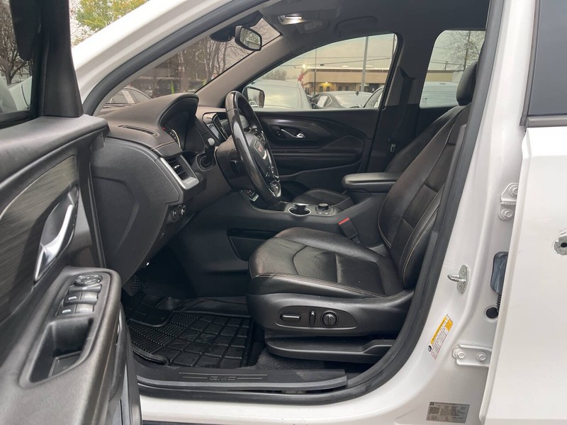 GMC Terrain Vehicle Image 07