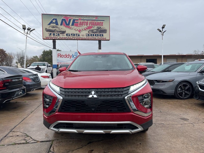 Mitsubishi Eclipse Cross Vehicle Image 02