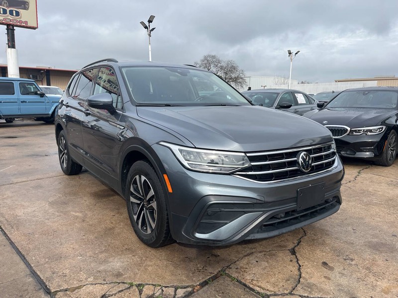 Volkswagen Tiguan Vehicle Image 06