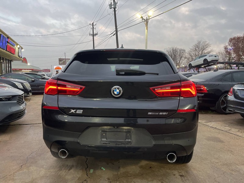 BMW X2 Vehicle Image 04