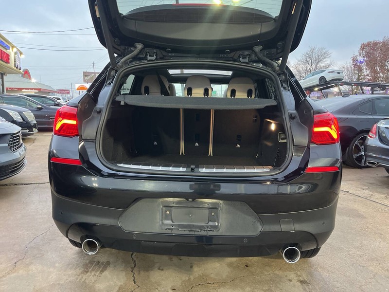 BMW X2 Vehicle Image 09