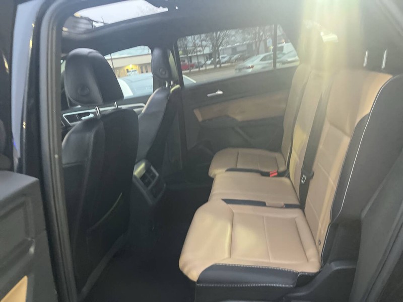 Volkswagen Atlas Cross Sport Vehicle Image 14