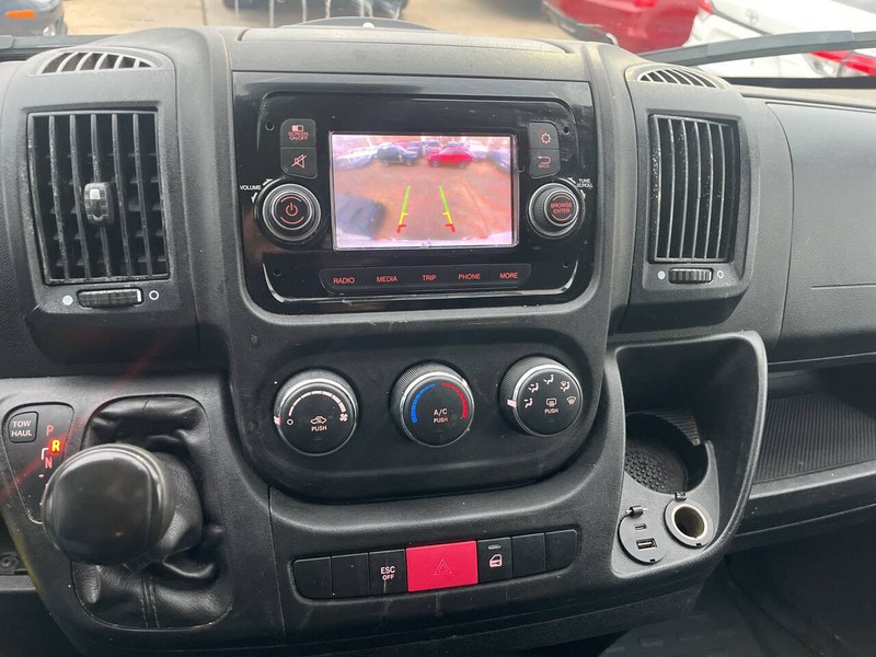 Ram ProMaster Cargo Van Vehicle Image 14