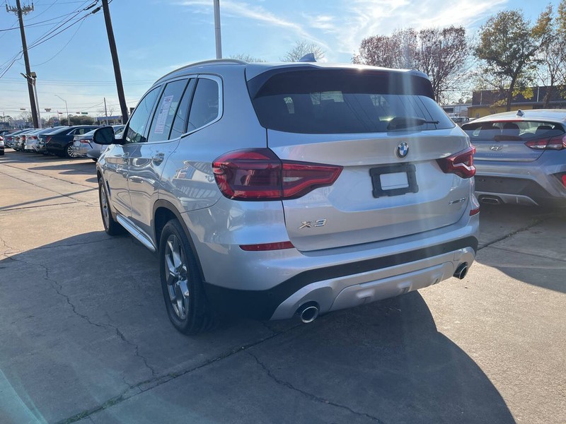 BMW X3 Vehicle Image 12