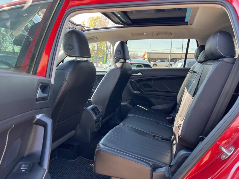 Volkswagen Tiguan Vehicle Image 07