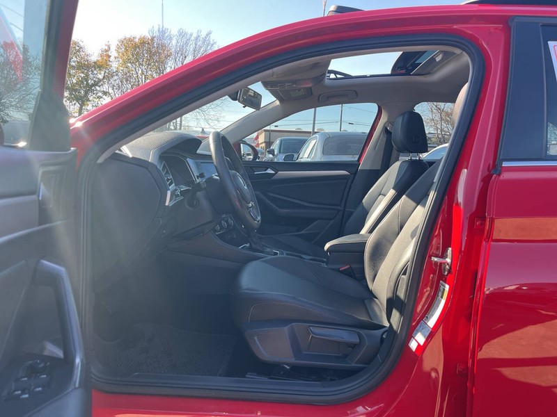 Volkswagen Jetta Vehicle Image 07