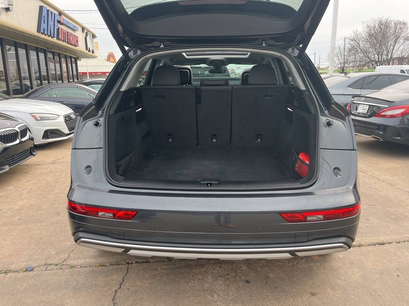 Audi Q5 Vehicle Image 08