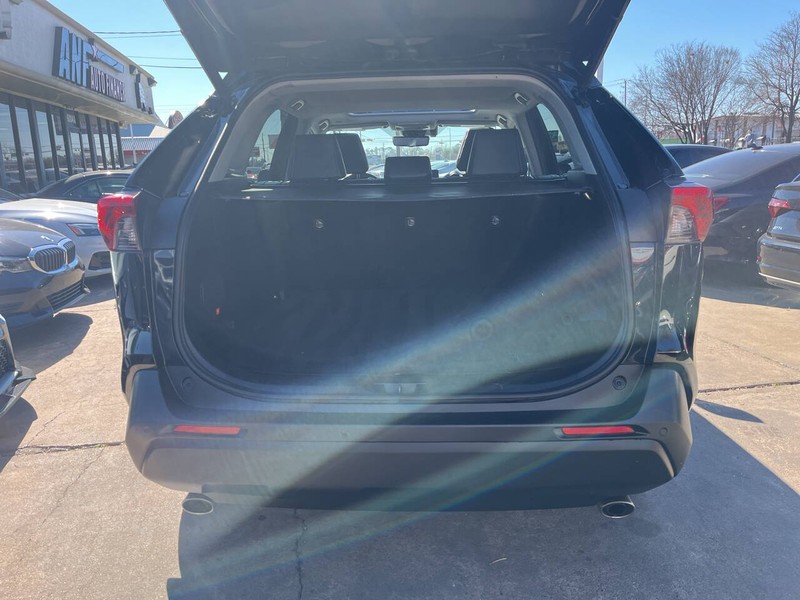 Toyota RAV4 Vehicle Image 08