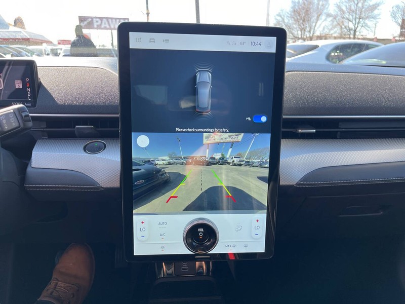 Ford Mustang Mach-E Vehicle Image 12