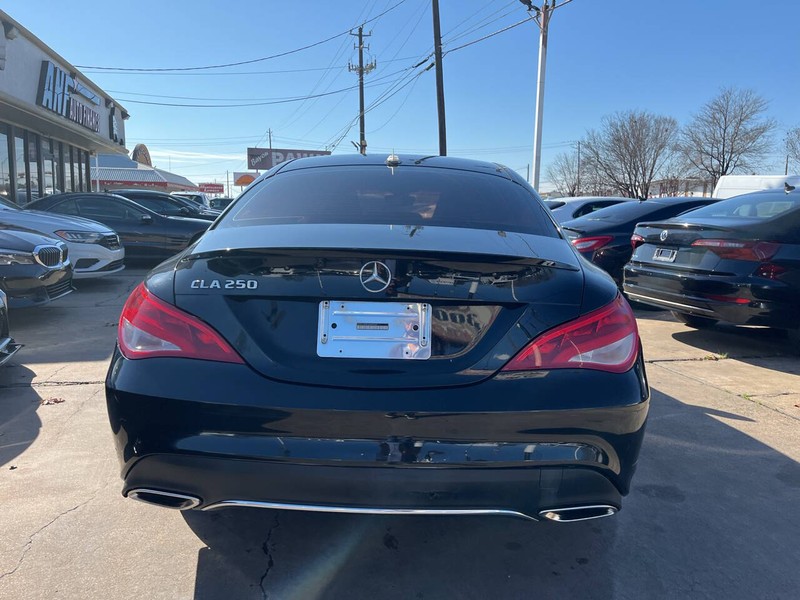 Mercedes-Benz CLA Vehicle Image 04