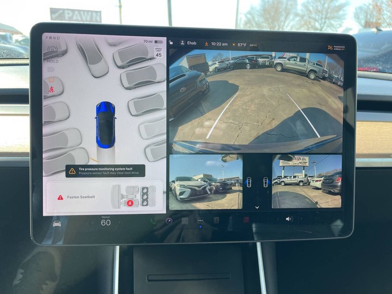 Tesla Model 3 Vehicle Image 10