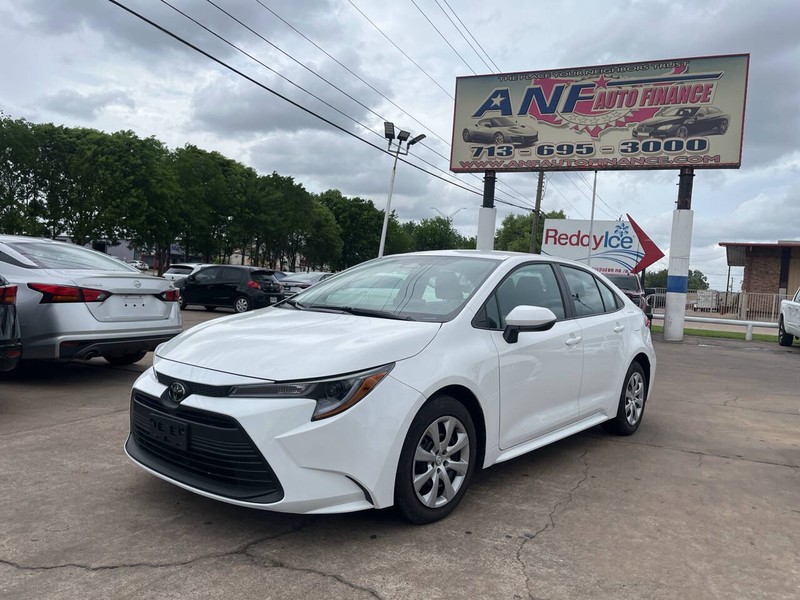 Toyota Corolla Vehicle Image 02