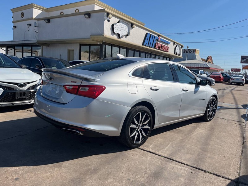 Chevrolet Malibu Vehicle Image 06