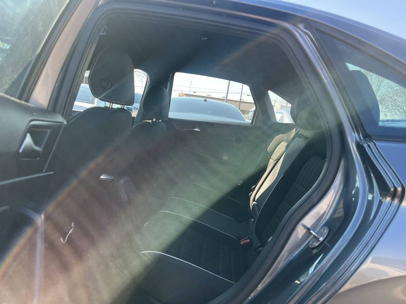 Volkswagen Jetta Vehicle Image 07