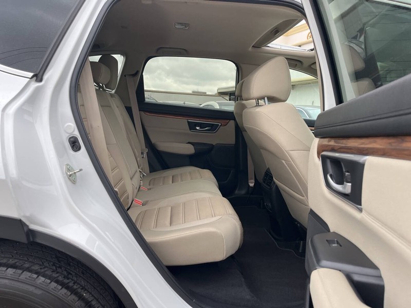 Honda CR-V Vehicle Image 10