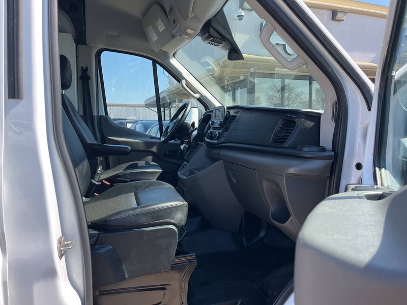 Ford Transit Cargo Van Vehicle Image 10