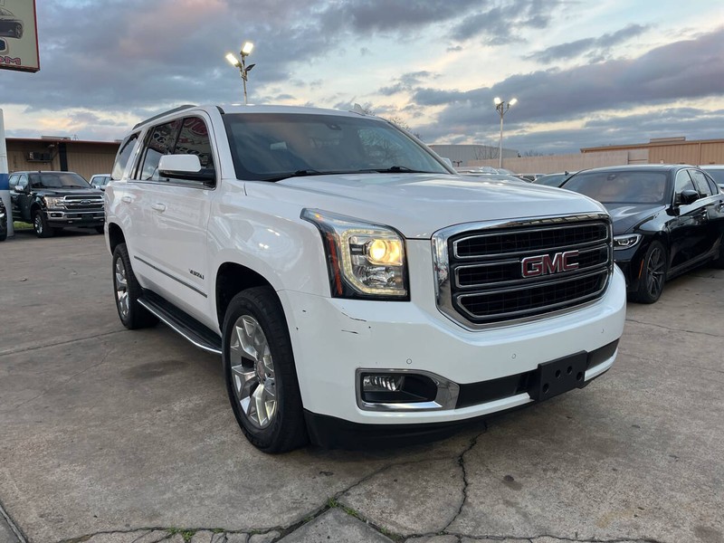 GMC Yukon Vehicle Image 05