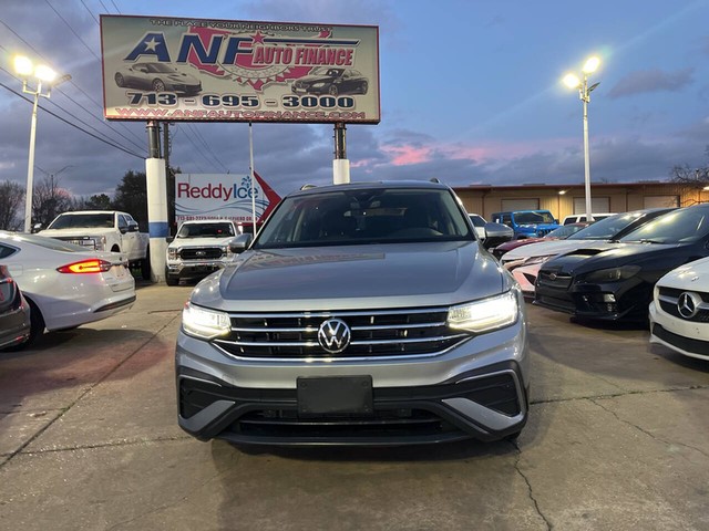 more details - volkswagen tiguan