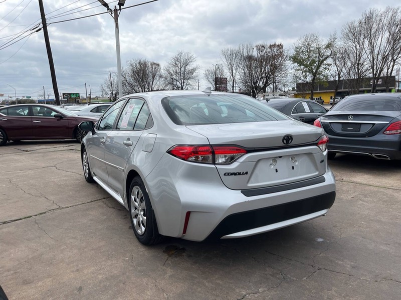 Toyota Corolla Vehicle Image 04