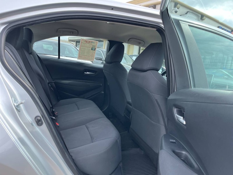 Toyota Corolla Vehicle Image 11