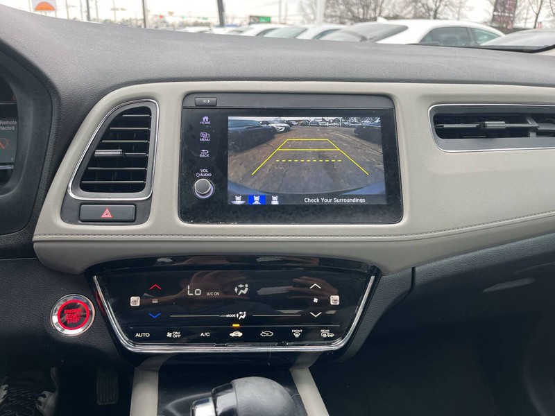 Honda HR-V Vehicle Image 12