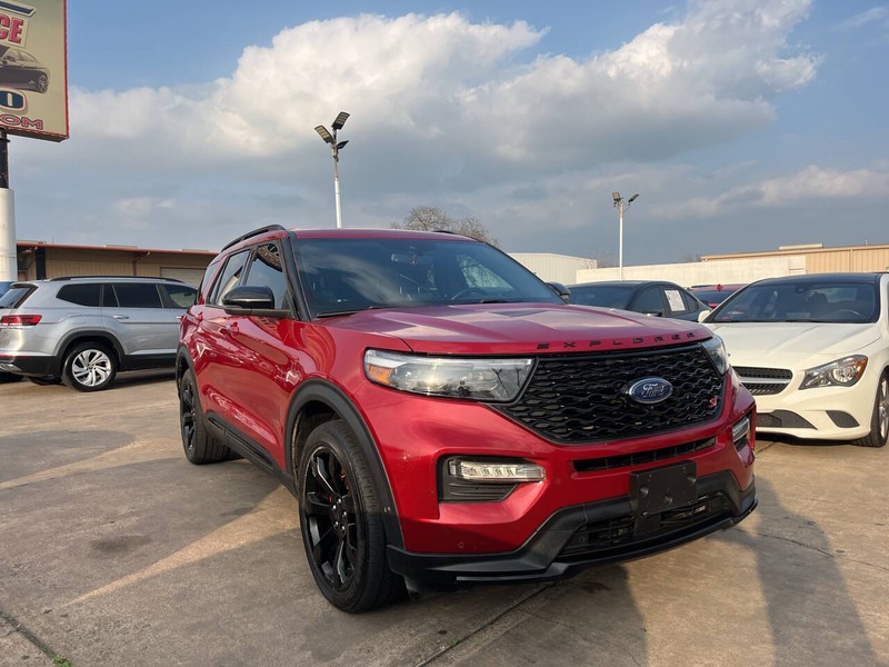 Ford Explorer Vehicle Image 02