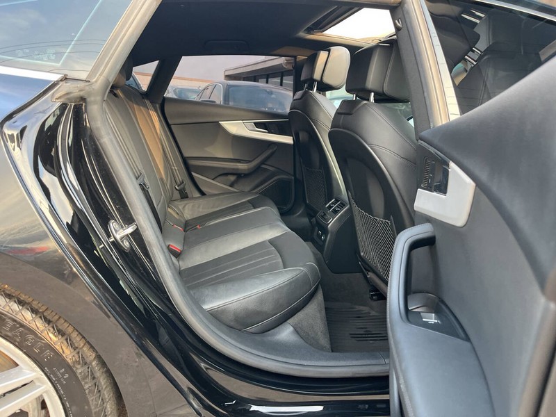 Audi A5 Sportback Vehicle Image 09