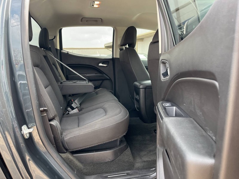 Chevrolet Colorado Vehicle Image 10