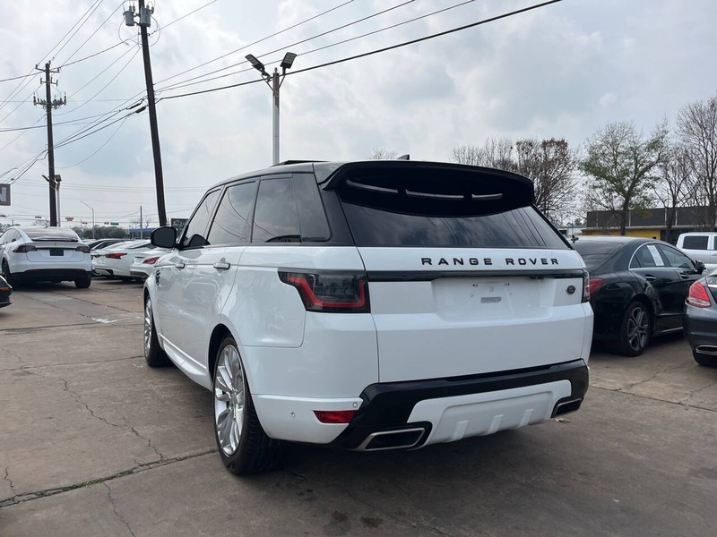 Land Rover Range Rover Sport Vehicle Image 03