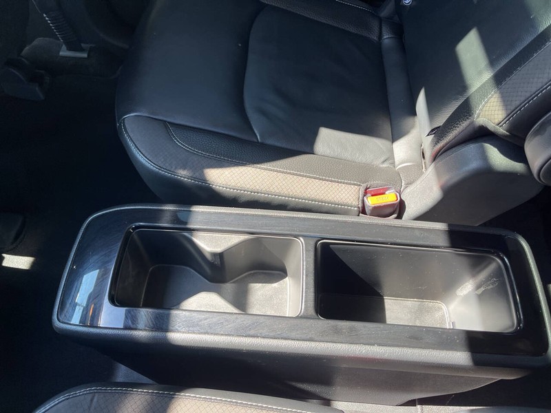 Nissan Pathfinder Vehicle Image 10