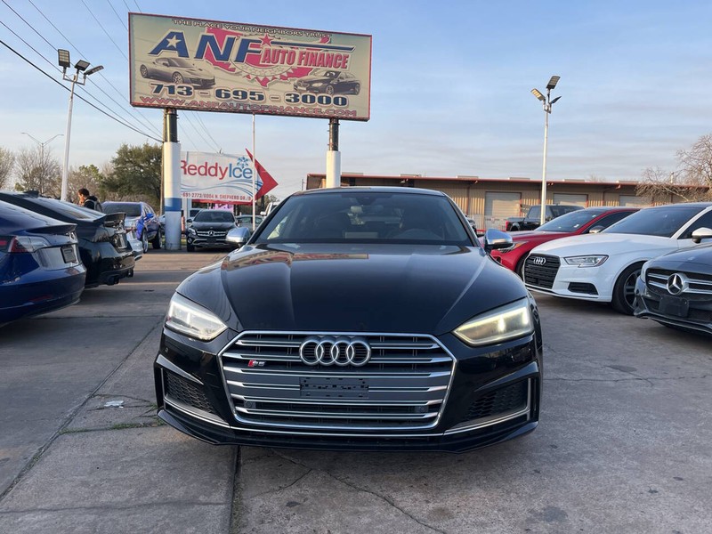 Audi S5 Sportback Vehicle Image 02