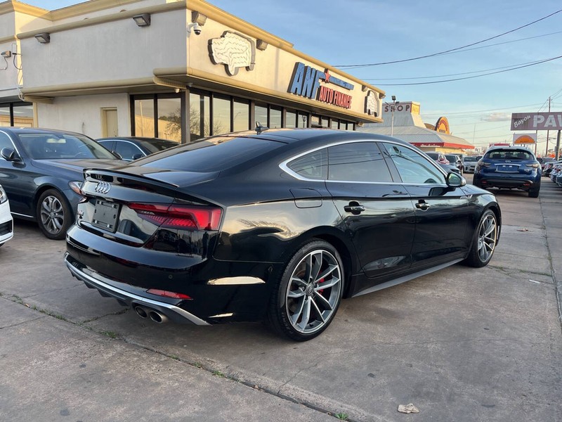 Audi S5 Sportback Vehicle Image 05