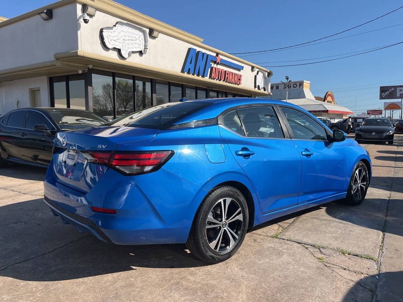 Nissan Sentra Vehicle Image 05