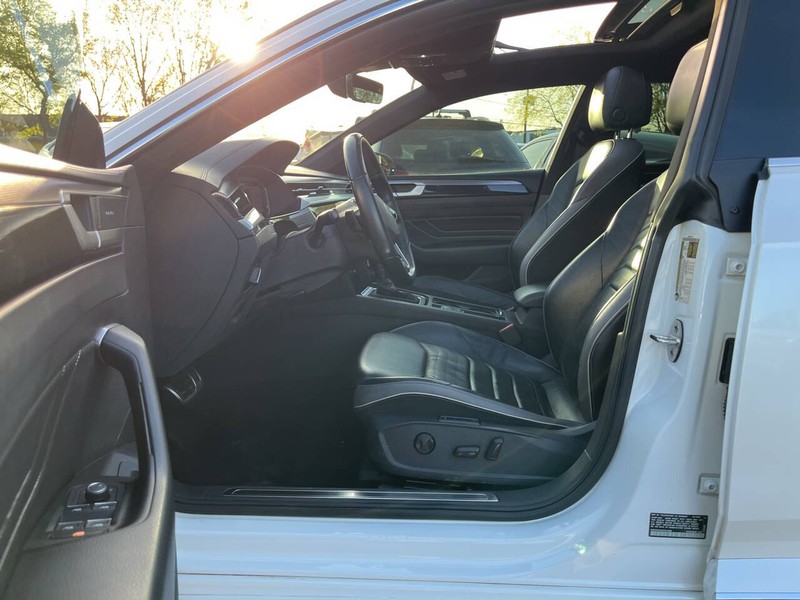 Volkswagen Arteon Vehicle Image 07