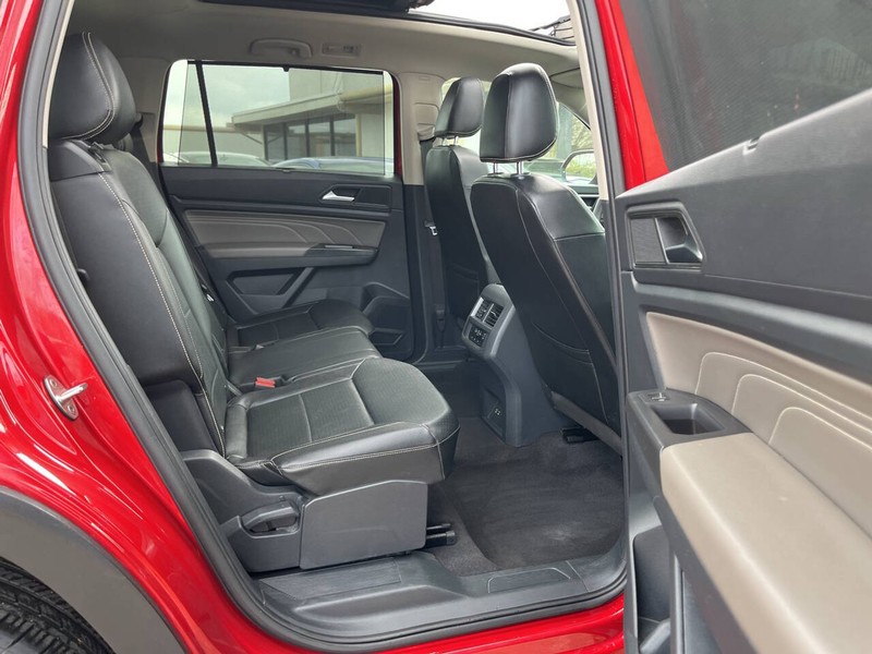 Volkswagen Atlas Vehicle Image 12