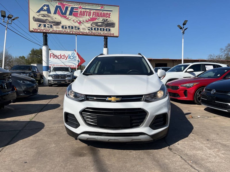 Chevrolet Trax Vehicle Image 02