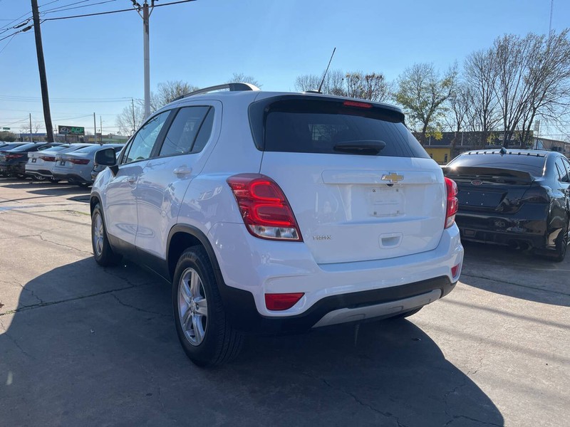 Chevrolet Trax Vehicle Image 03