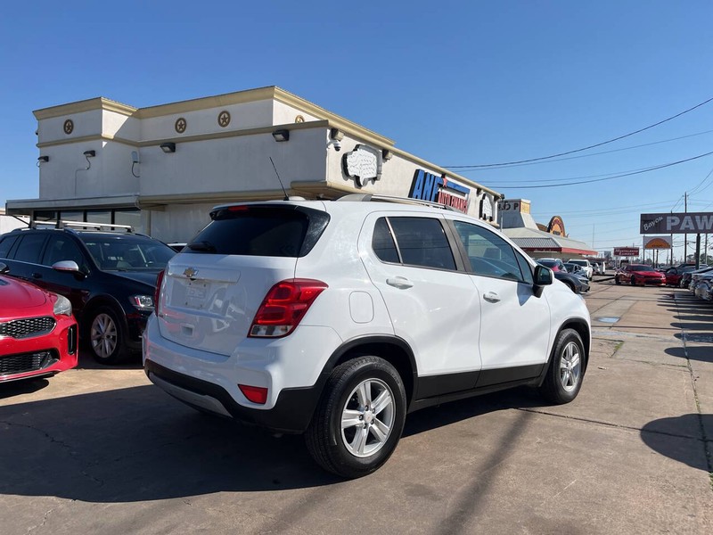 Chevrolet Trax Vehicle Image 05