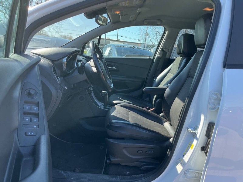 Chevrolet Trax Vehicle Image 07