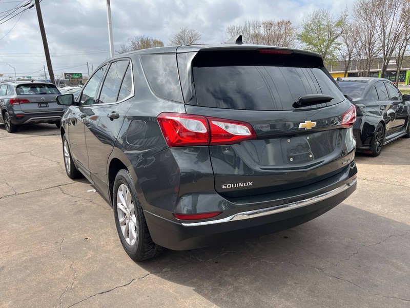 Chevrolet Equinox Vehicle Image 03