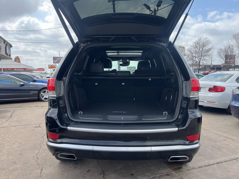 Jeep Grand Cherokee Vehicle Image 04