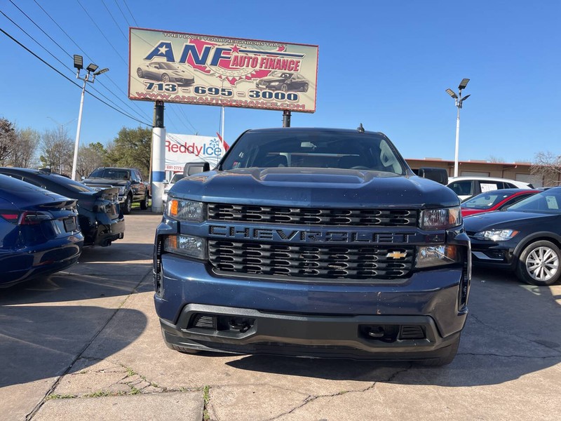 Chevrolet Silverado 1500 Vehicle Image 02