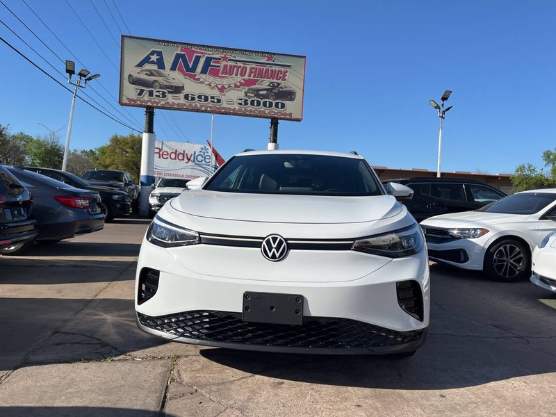 Volkswagen ID.4 Vehicle Image 02