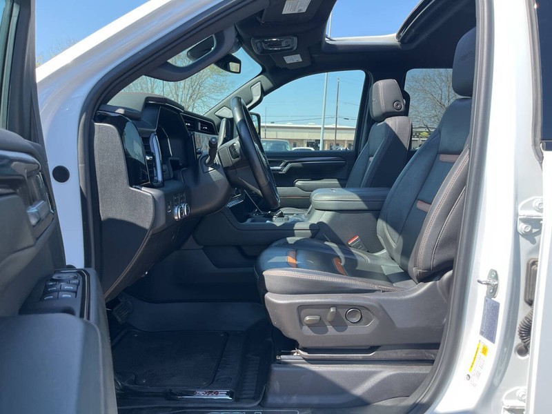 GMC Sierra 2500HD Vehicle Image 07