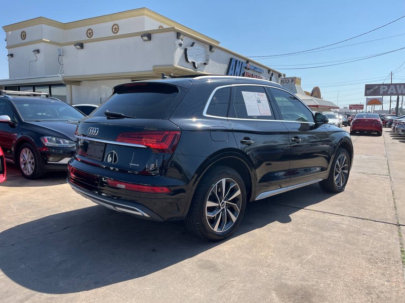 Audi Q5 Vehicle Image 10