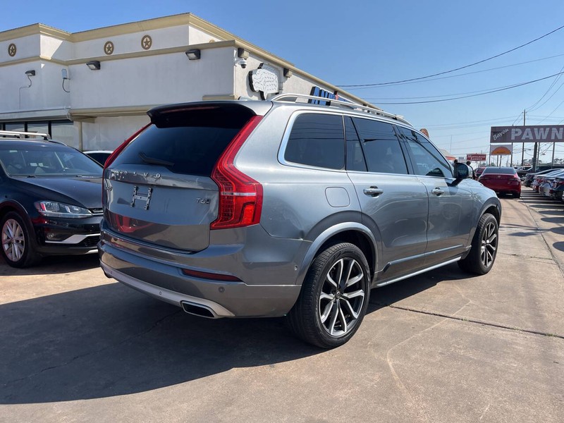 Volvo XC90 Vehicle Image 05