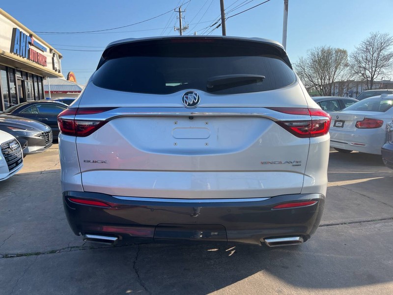 Buick Enclave Vehicle Image 04